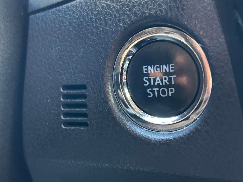 Used 2017 Toyota Corolla SE 50th Anniversary image 38