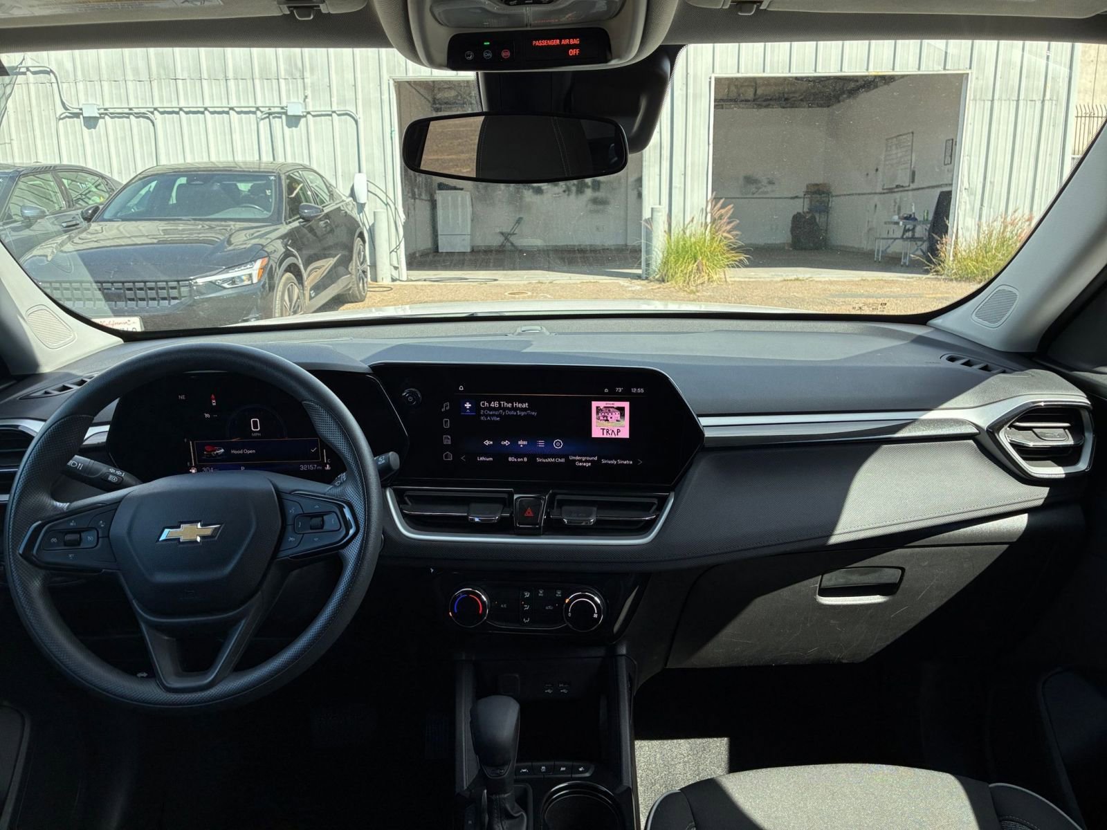 Used 2025 Chevrolet TrailBlazer LT image 32