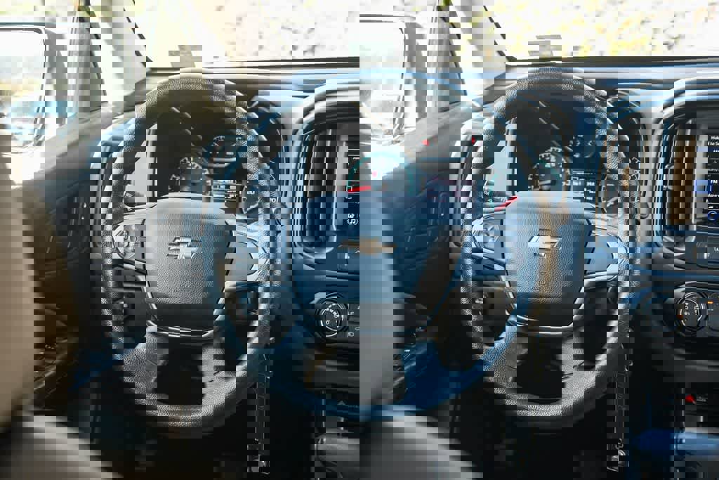 Used 2019 Chevrolet Colorado W/T w/ WT Convenience Package image 12