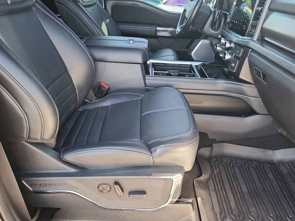 Used 2026 Ford F350 Platinum AWD/4WD image 16