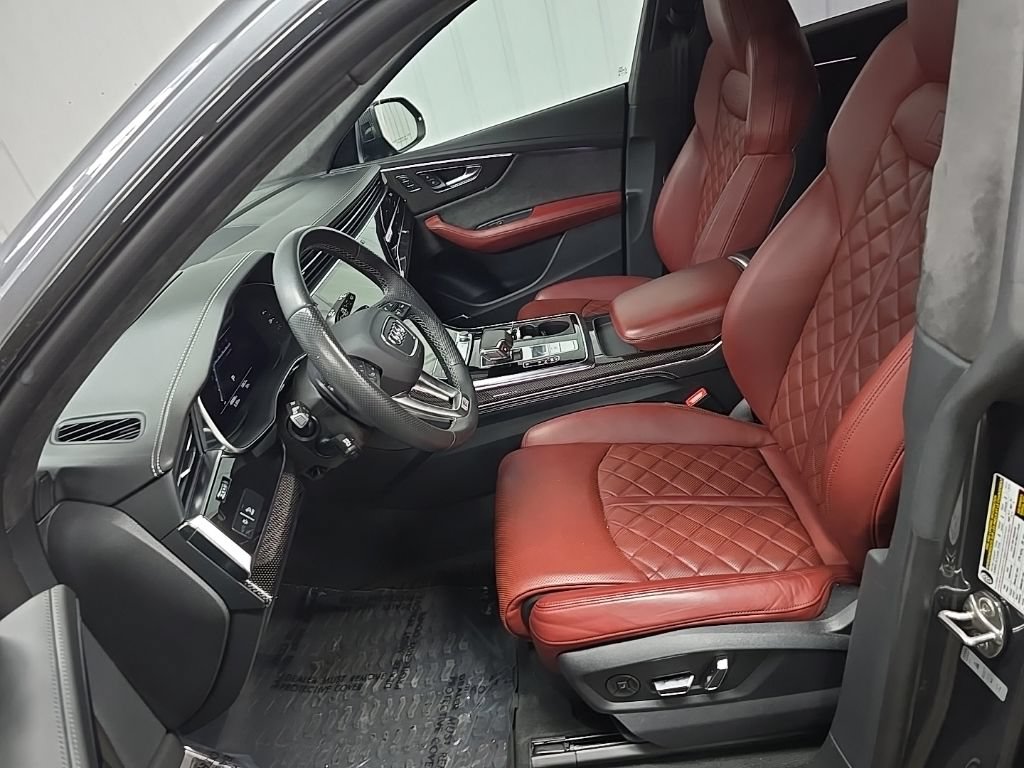 Used 2022 Audi SQ8 Prestige AWD/4WD image 30