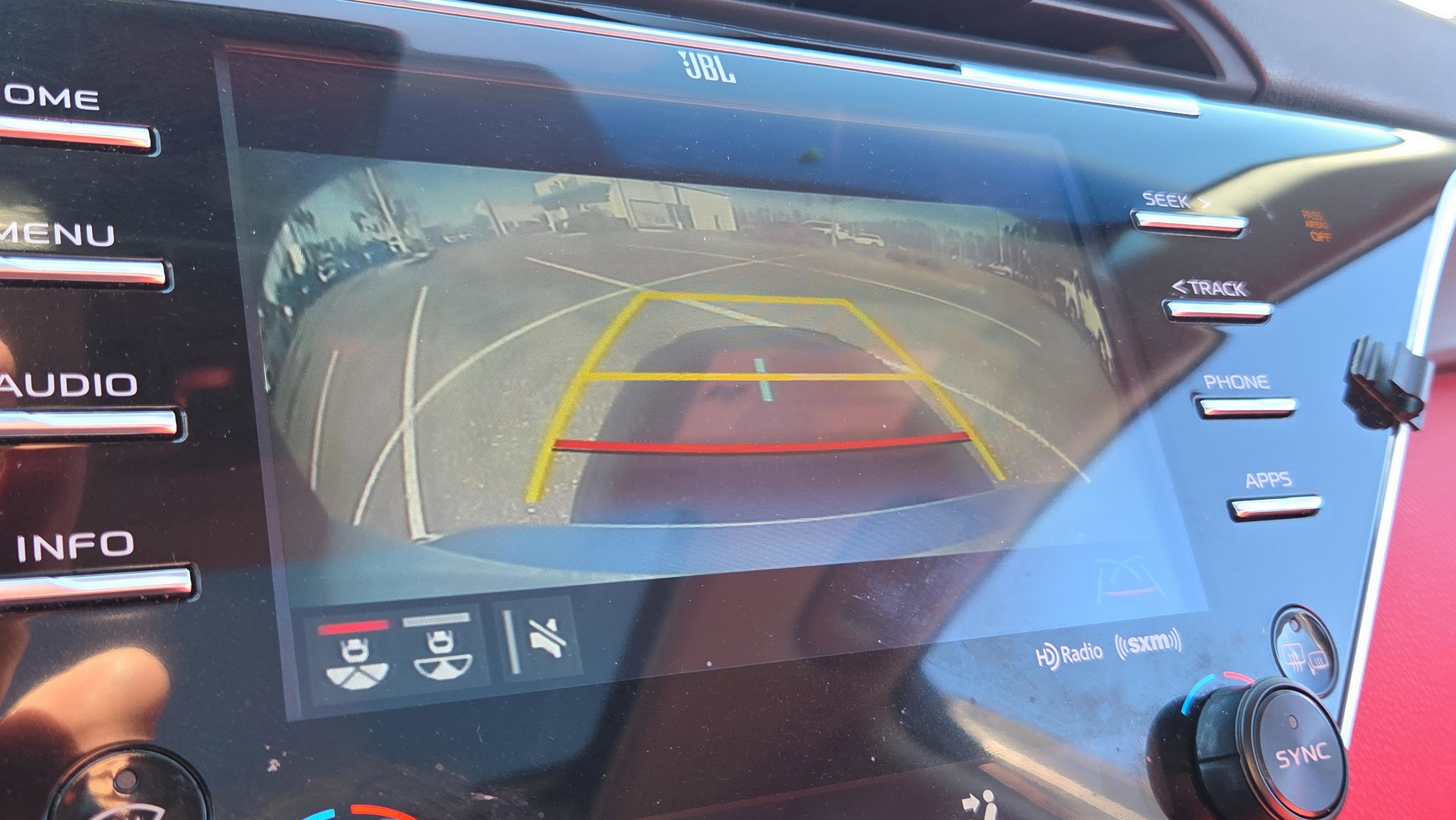 Used 2018 Toyota Camry XSE image 22