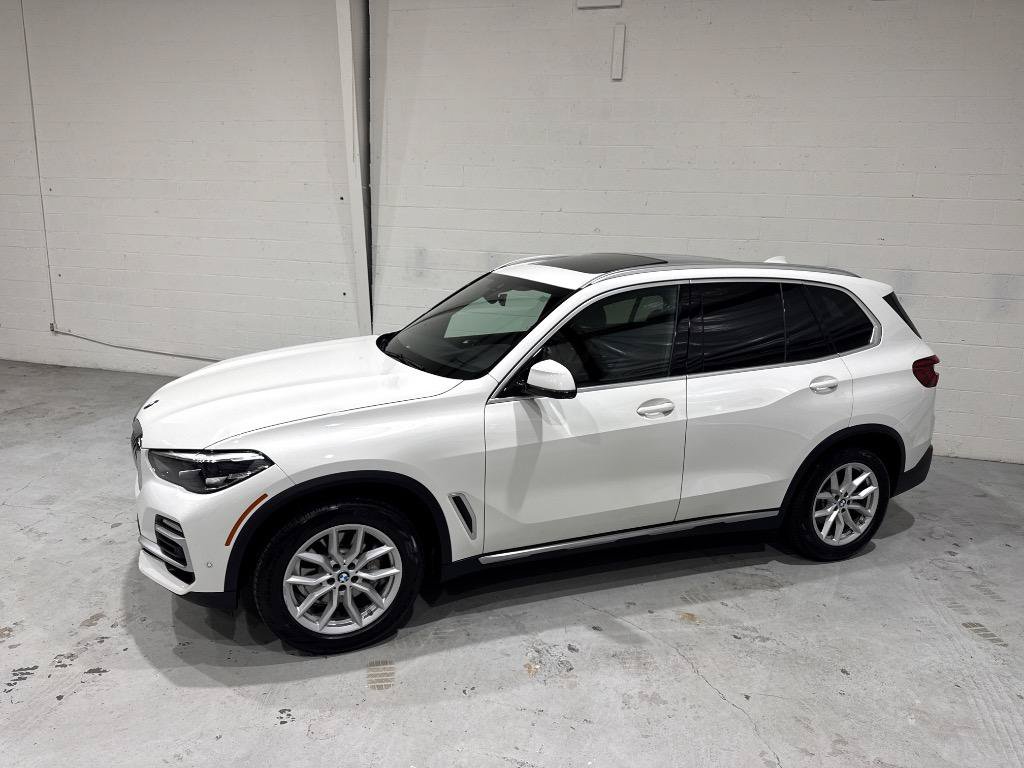 Used 2019 BMW X5 xDrive40i w/ Premium Package 2 AWD/4WD image 18