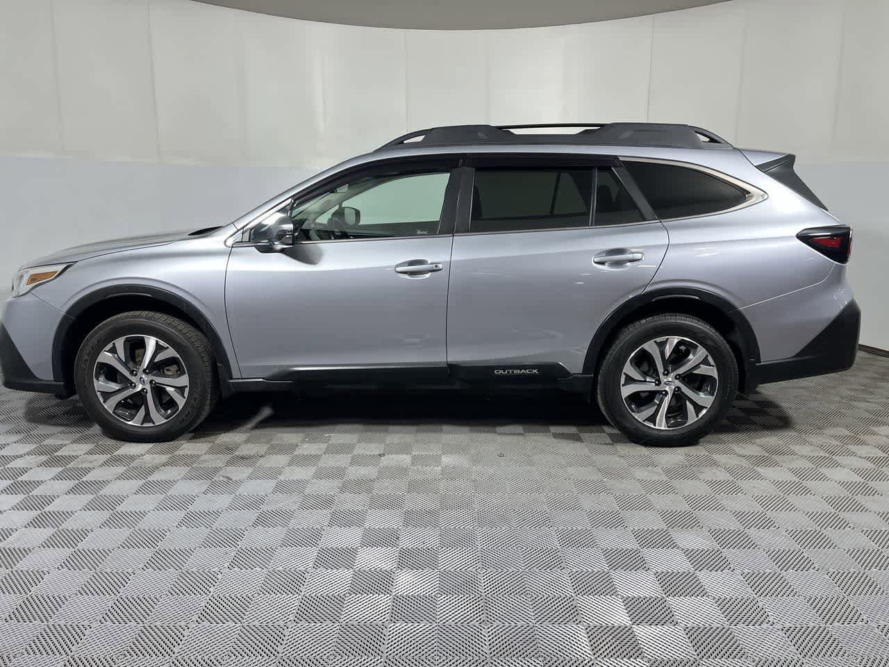 Used 2021 Subaru Outback Limited XT w/ Popular Package #2 image 5