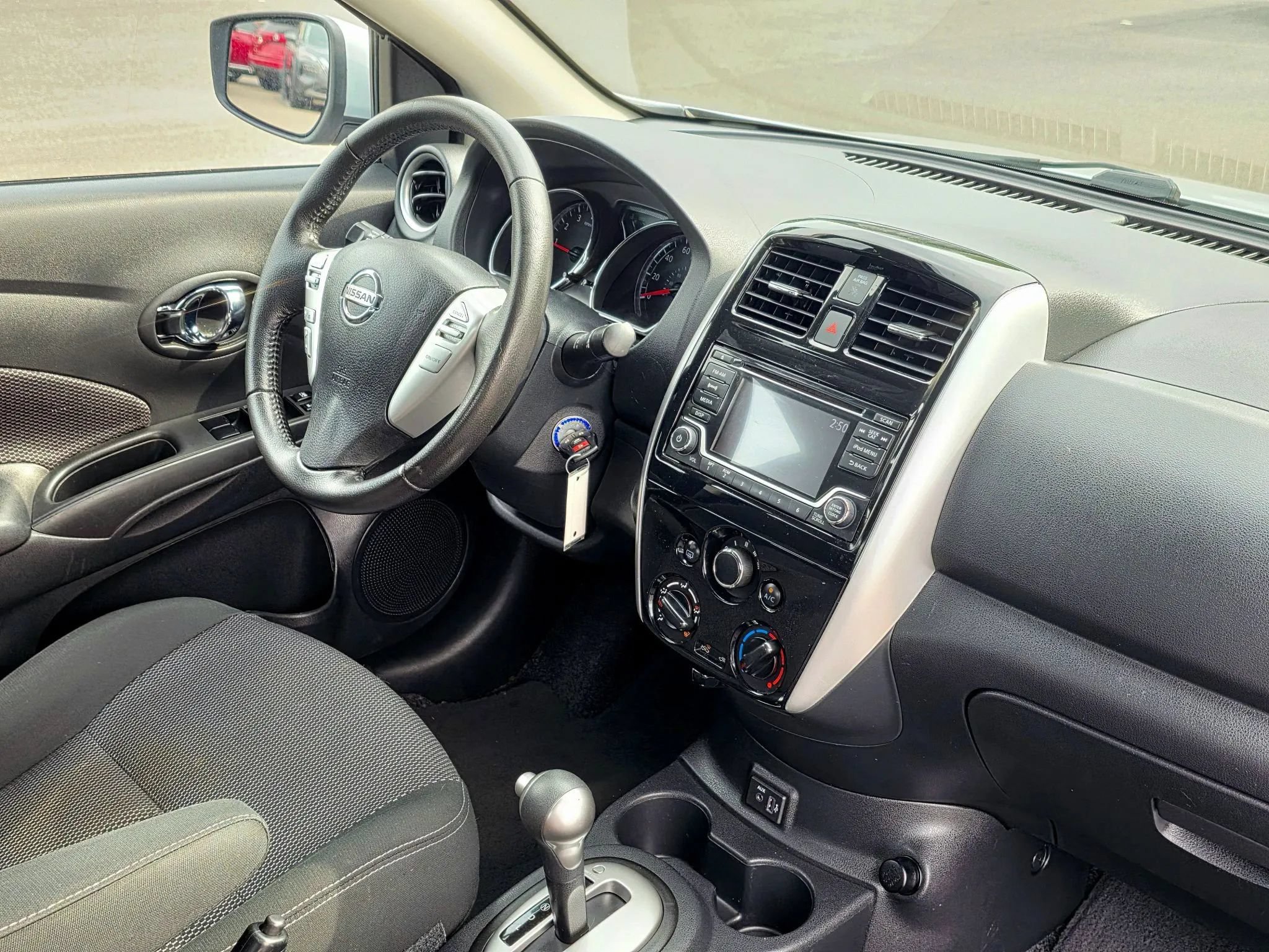 Used 2018 Nissan Versa SV w/ SV Special Edition Package FWD image 29