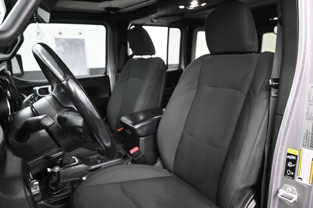 Used 2021 Jeep Wrangler Unlimited Sport AWD/4WD image 10
