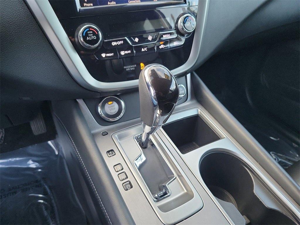 Certified 2024 Nissan Murano SV w/ SV Midnight Edition Package image 22