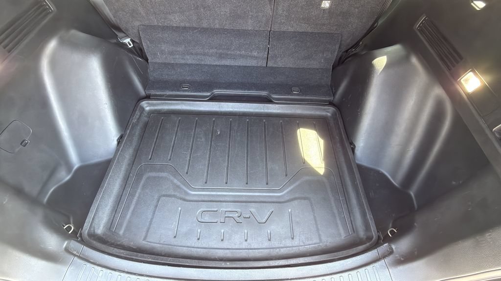 Used 2025 Honda CR-V EX-L image 16