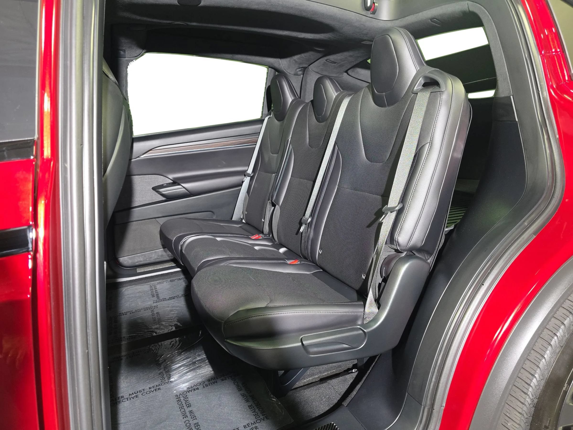 Used 2024 Tesla Model X AWD/4WD image 10