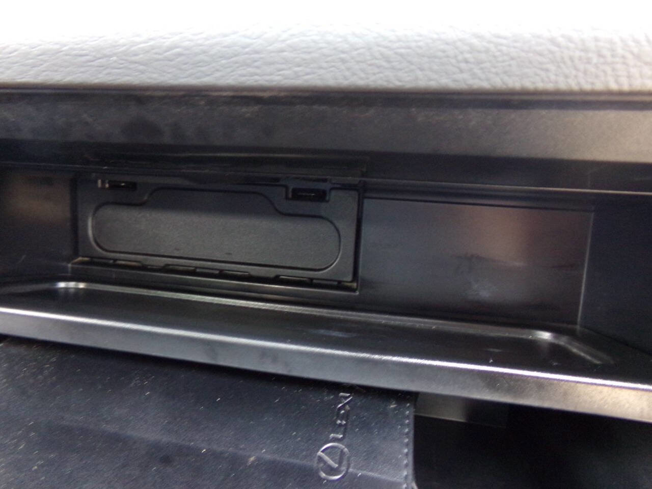 Used 2008 Lexus LX 570 4WD image 34