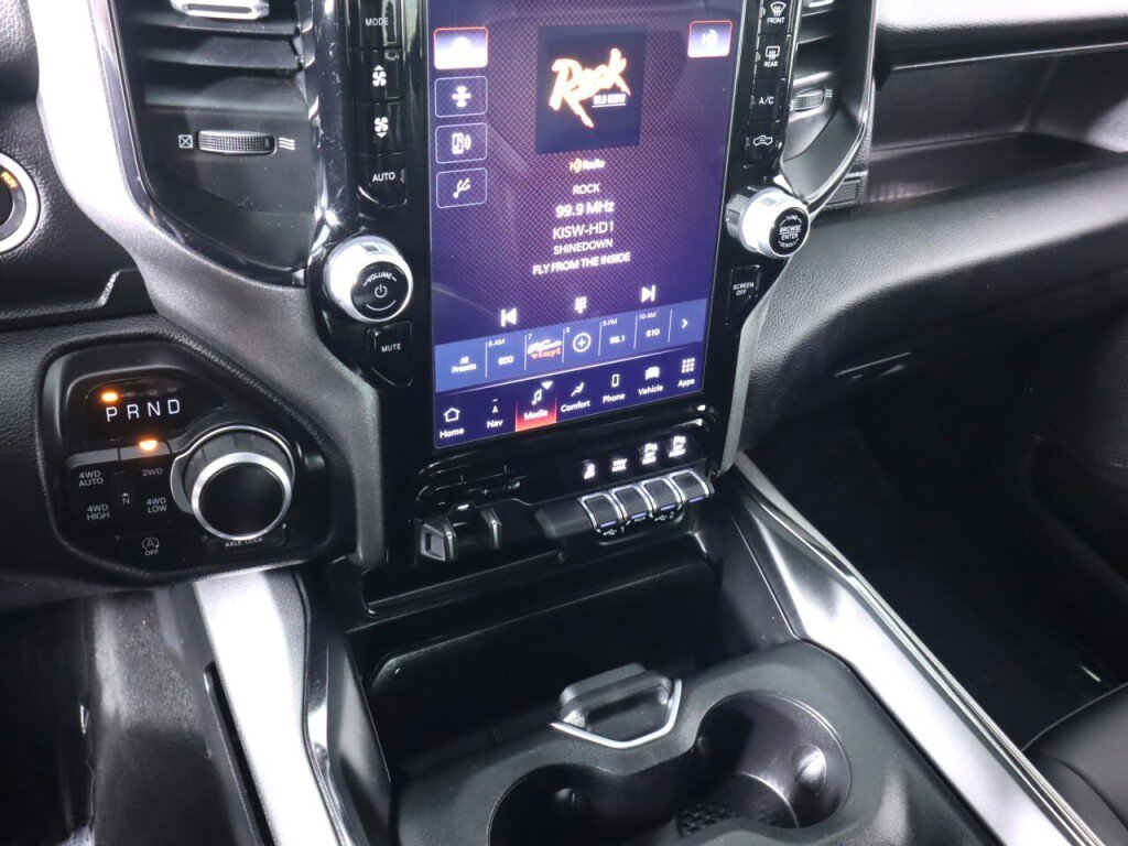 Used 2024 RAM 1500 Big Horn image 16