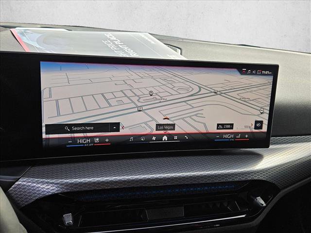 Used 2025 BMW 440i xDrive Coupe w/ Premium Package image 12