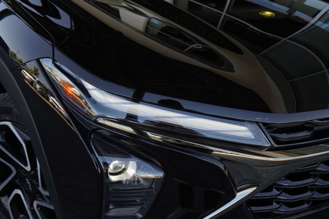 New 2026 Chevrolet Trax RS w/ Sunroof Package FWD image 12