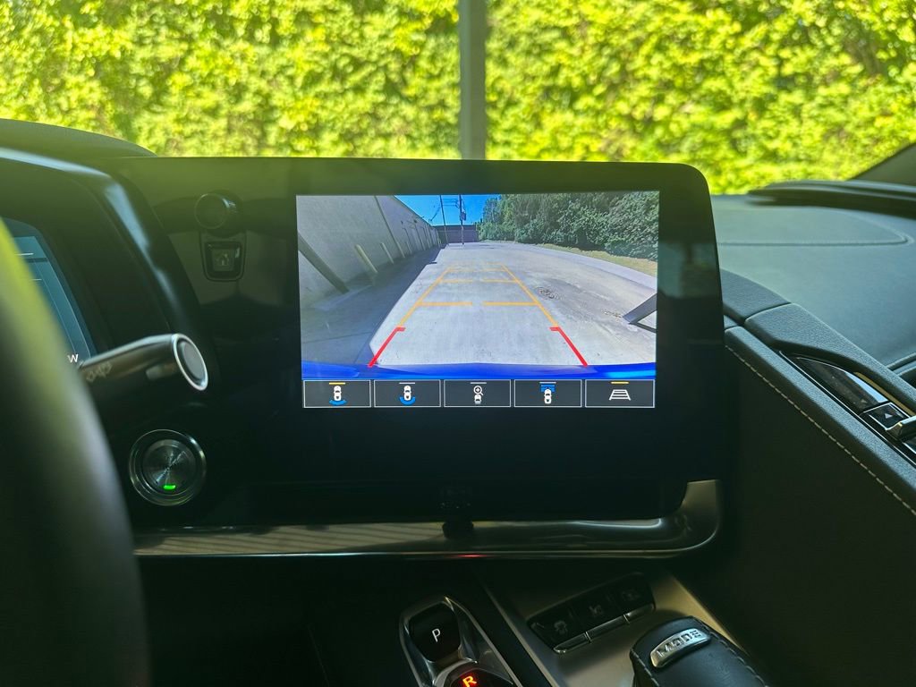 Used 2020 Chevrolet Corvette Stingray Preferred Cpe w/ 2LT Preferred Equipment Group image 17