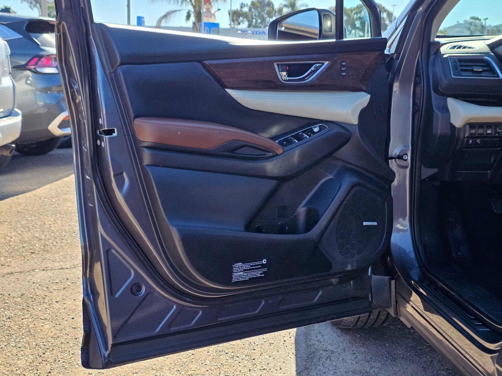 Used 2019 Subaru Ascent Touring w/ Popular Package #2A image 21