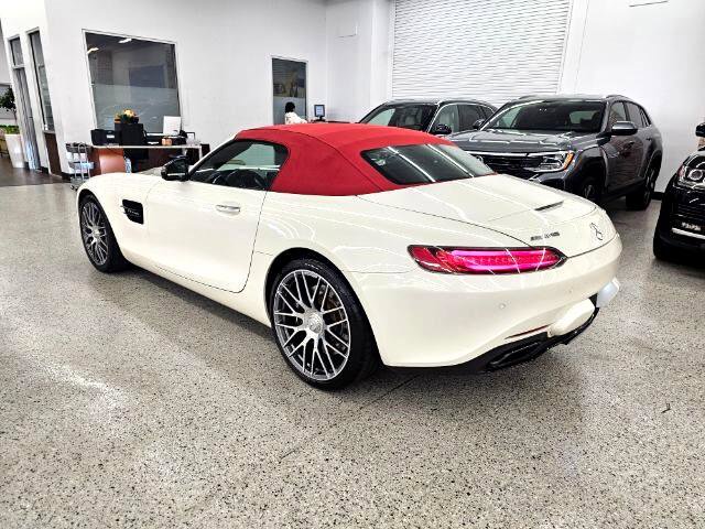 Used 2018 Mercedes-Benz AMG GT Roadster image 12