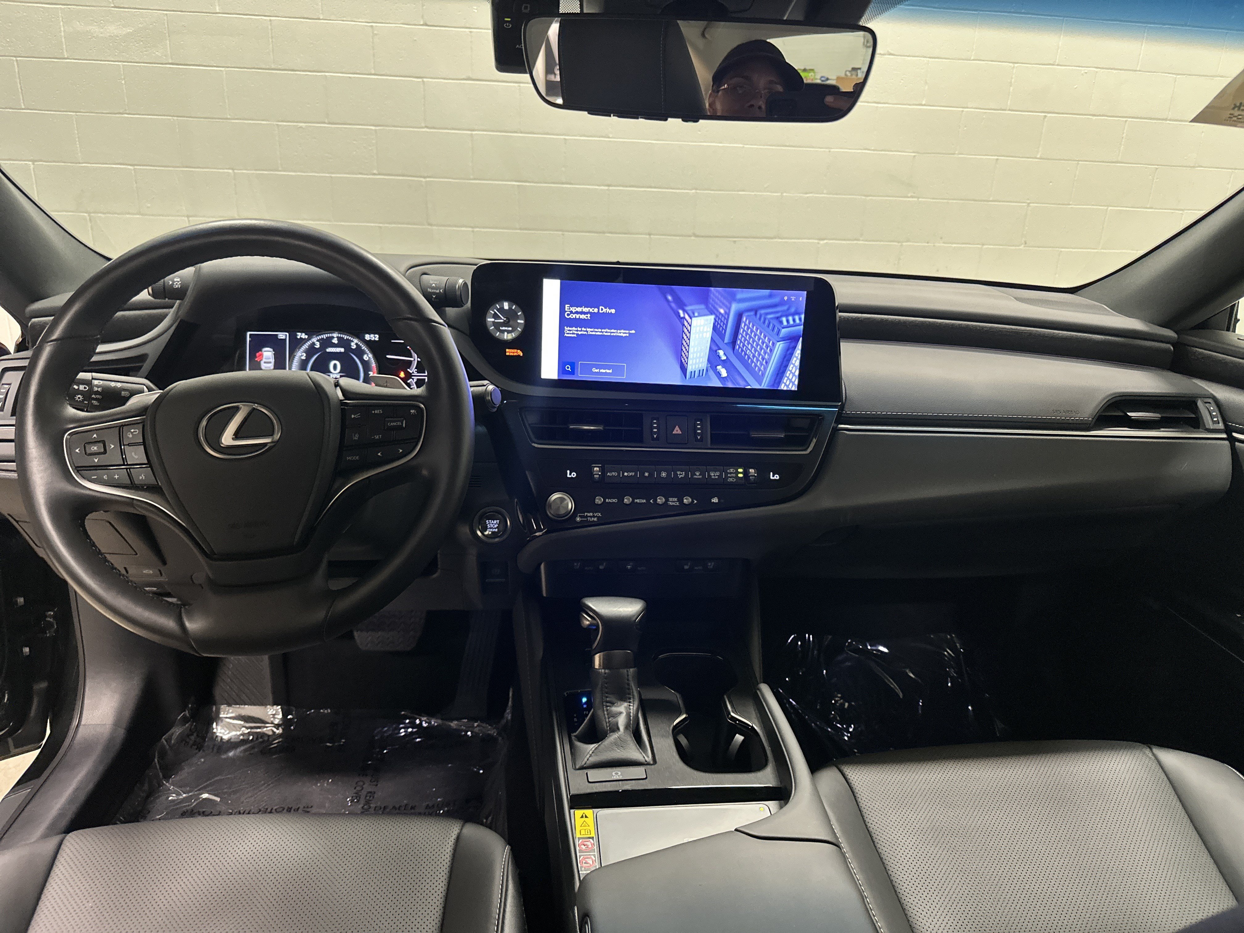 Certified 2025 Lexus ES 350 w/ Premium Package w/ Premium Package FWD image 30