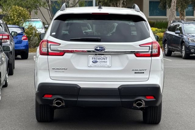 Used 2025 Subaru Ascent Touring image 5