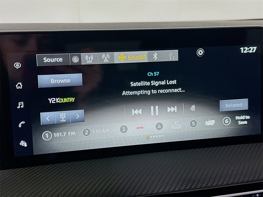 Used 2025 Nissan Kicks SR w/ Illumination Package image 30