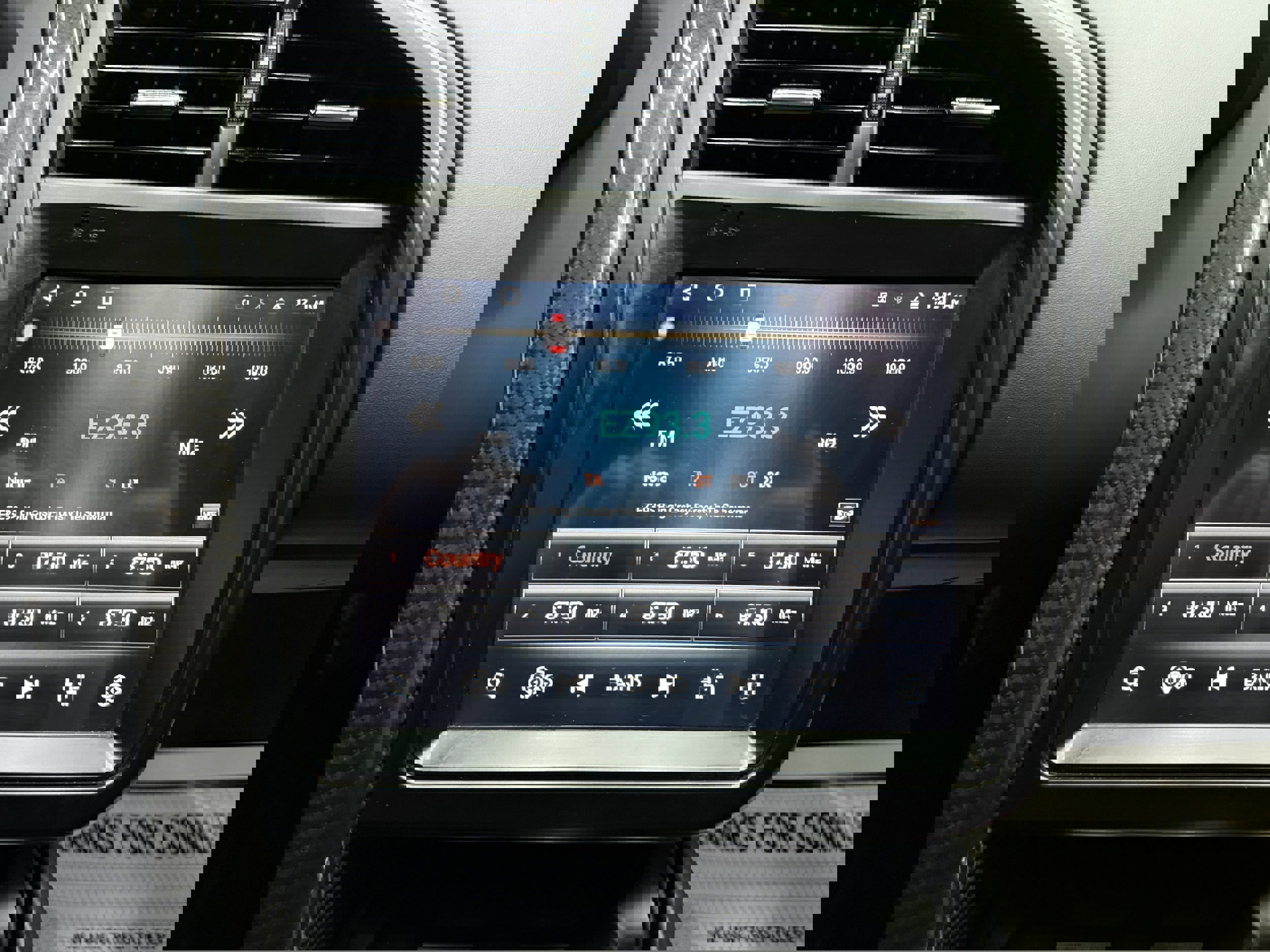 Used 2015 Audi R8 V8 image 18