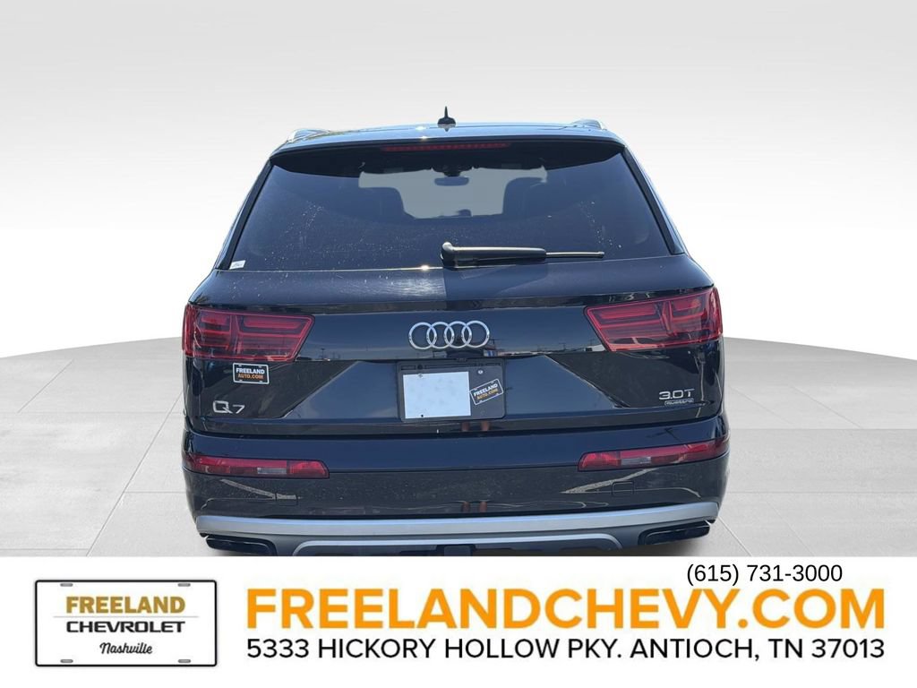 Used 2017 Audi Q7 3.0T Premium Plus AWD/4WD image 4