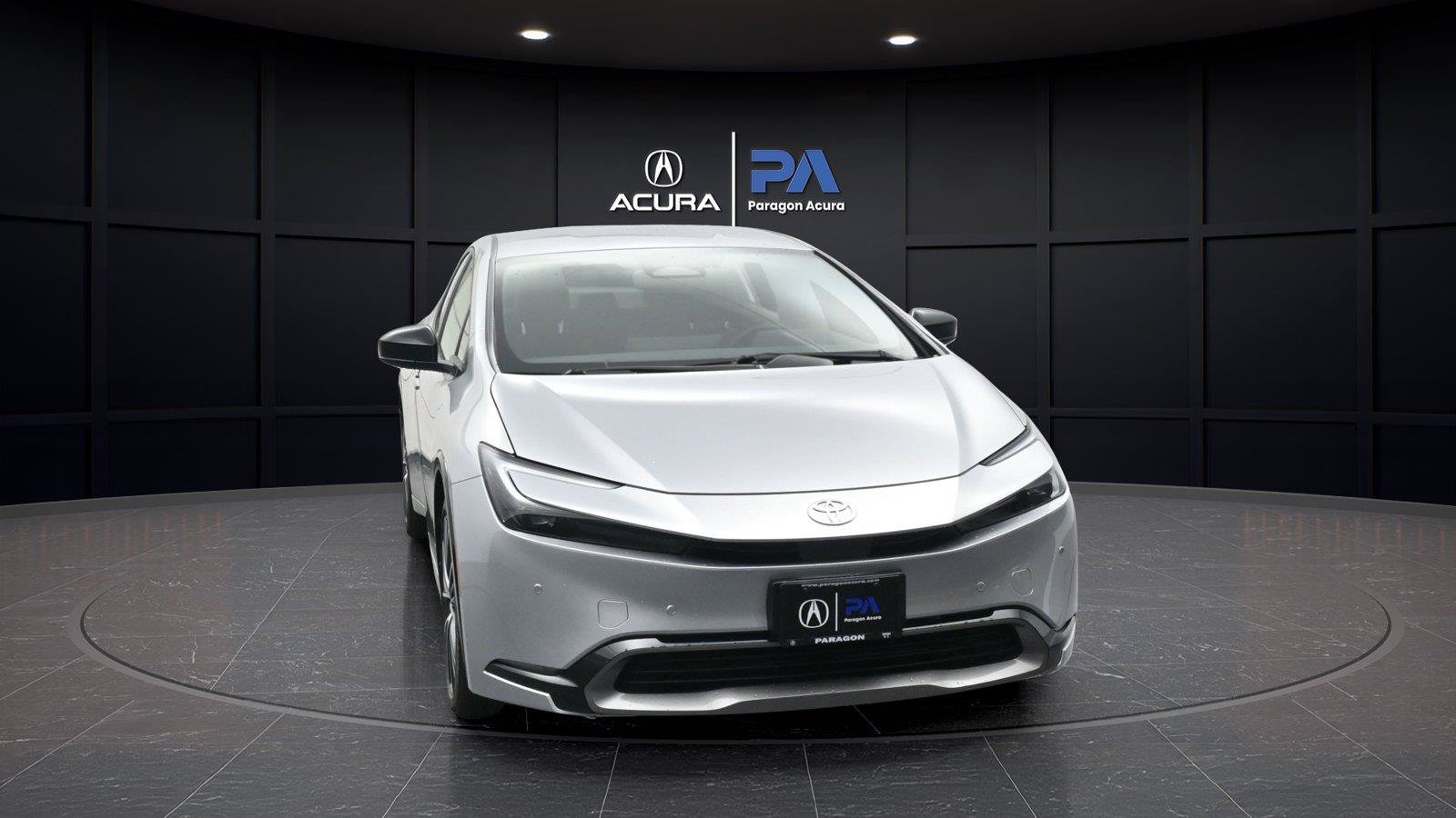Used 2024 Toyota Prius XLE AWD/4WD image 32