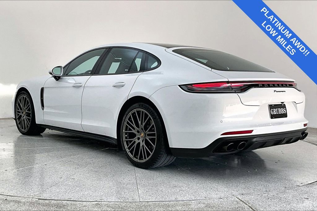 Used 2022 Porsche Panamera Platinum Edition image 15