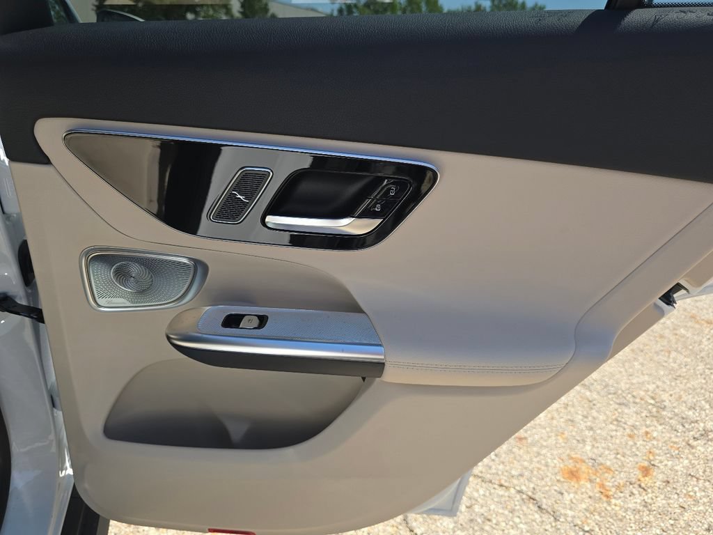 New 2027 Mercedes-Benz GLC 300 4MATIC image 24