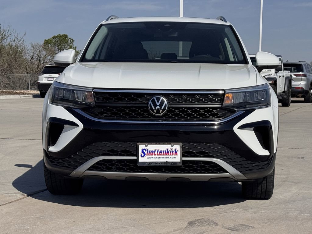 Used 2023 Volkswagen Taos SE image 7