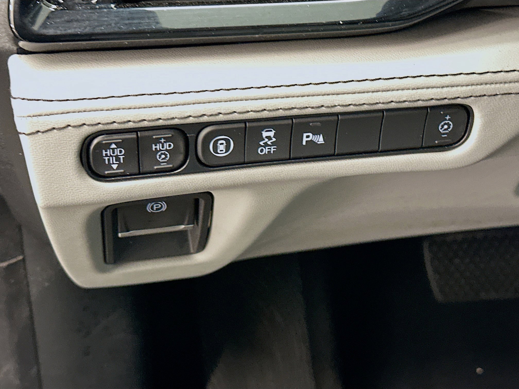 Used 2023 Acura MDX SH-AWD w/ Advance Package image 17