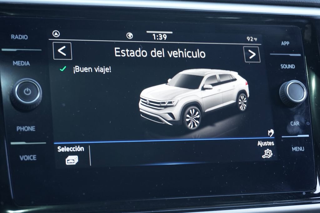 Used 2023 Volkswagen Atlas Cross Sport SE image 27