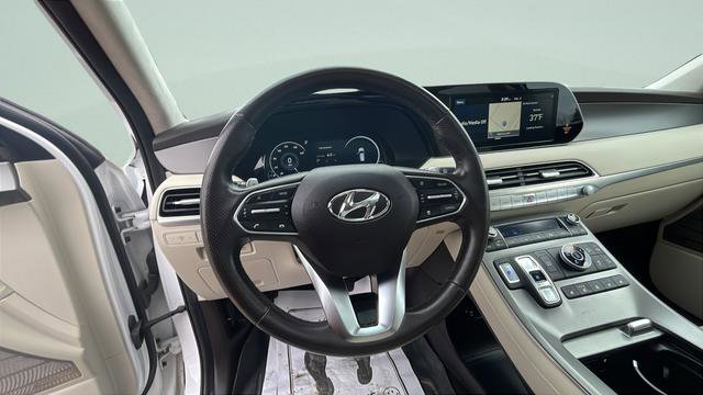 Used 2020 Hyundai Palisade Limited image 13
