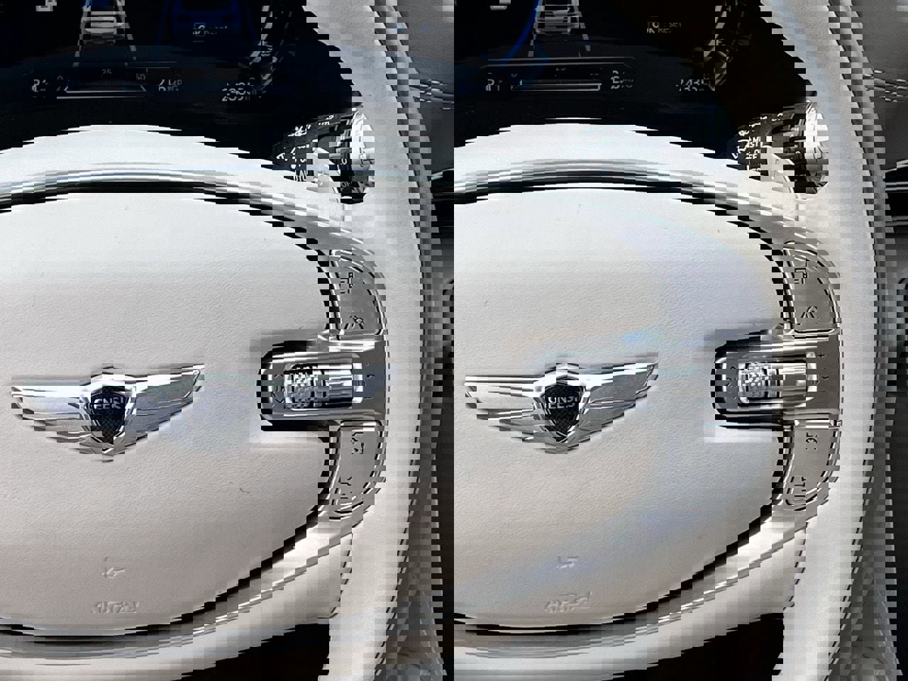 Used 2024 Genesis GV80 3.5T image 14