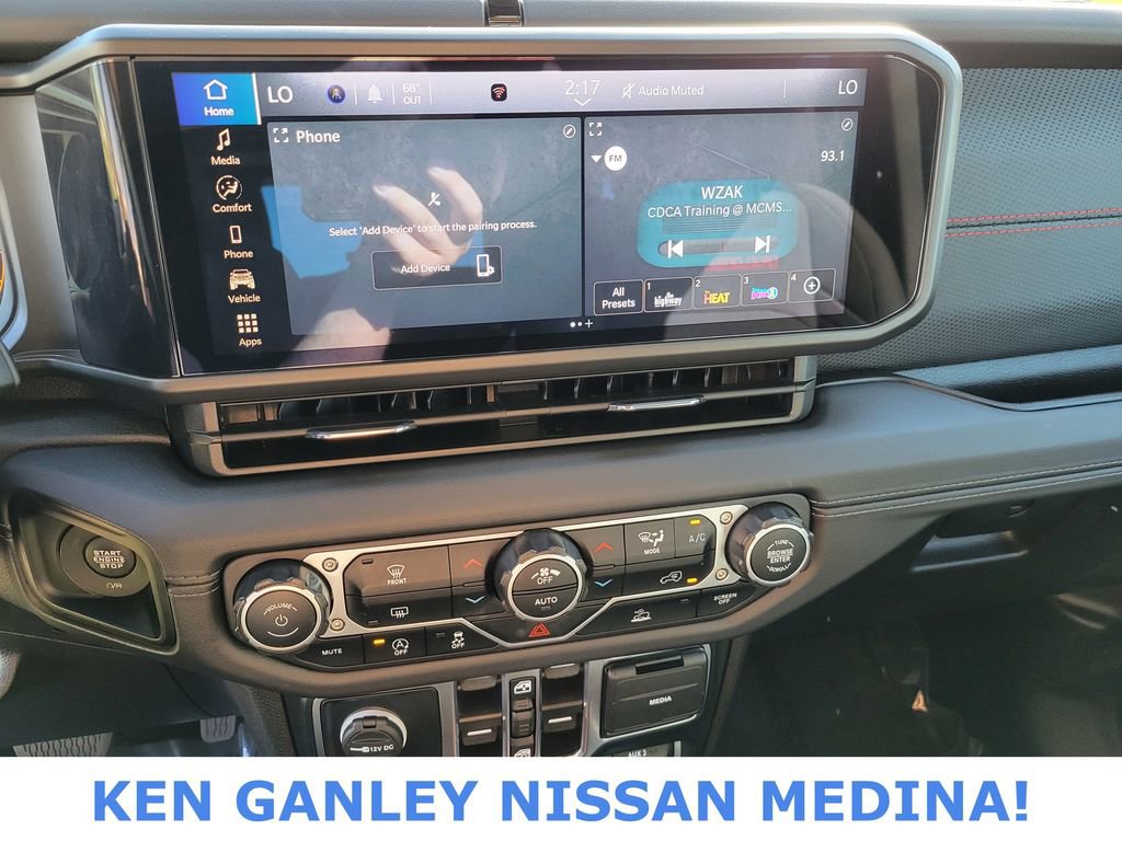 Used 2024 Jeep Wrangler Unlimited Rubicon image 26