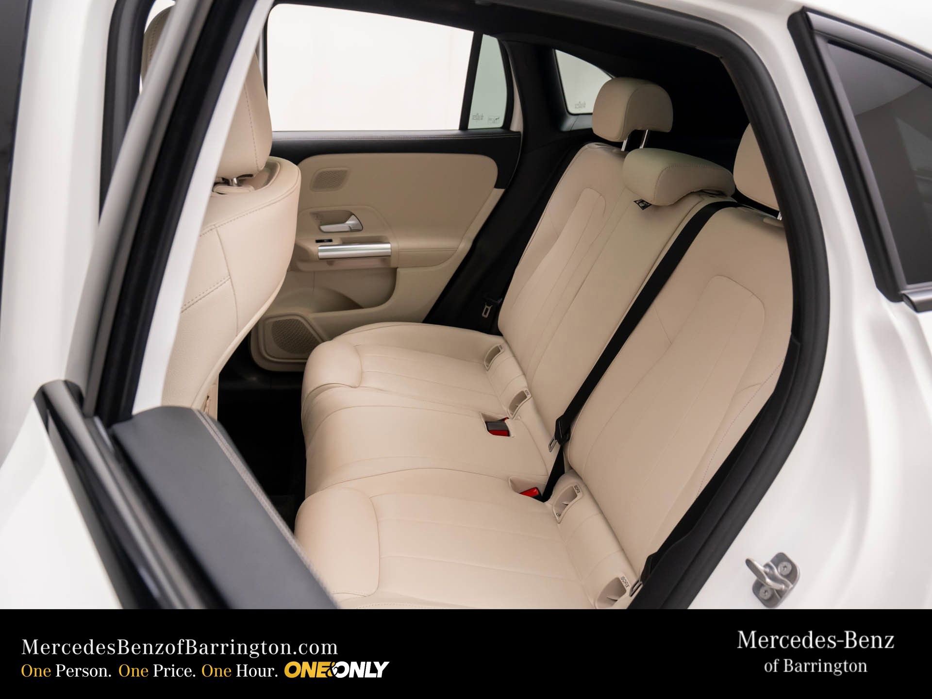 New 2026 Mercedes-Benz GLA 250 4MATIC image 19