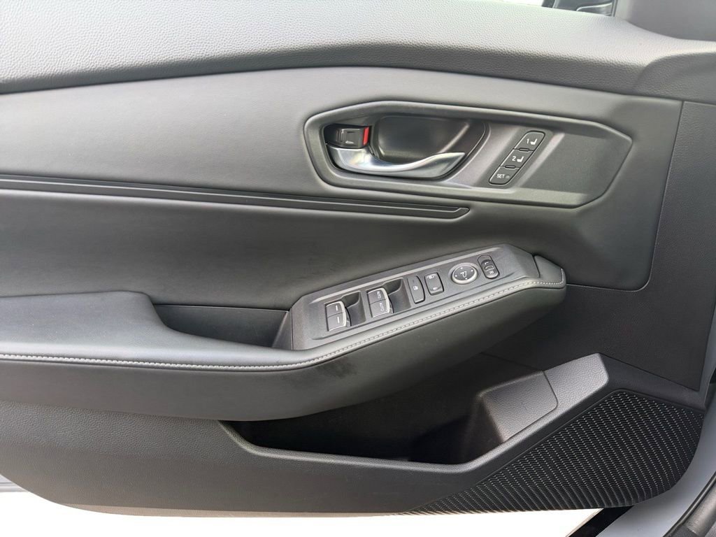 Used 2023 Honda Accord Sport image 13