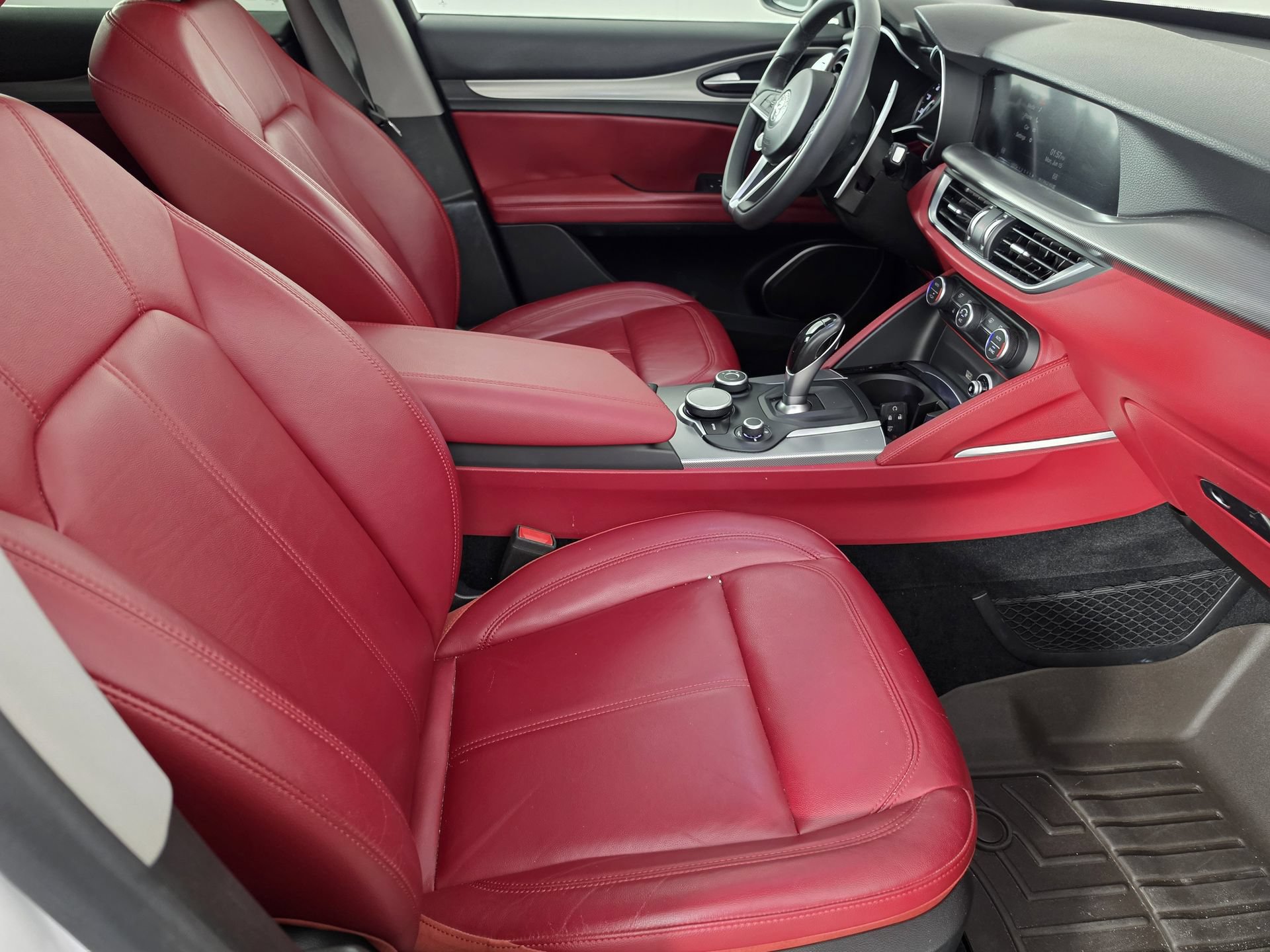 Used 2019 Alfa Romeo Stelvio Sport w/ Quick Order Package 22J Sport AWD/4WD image 41