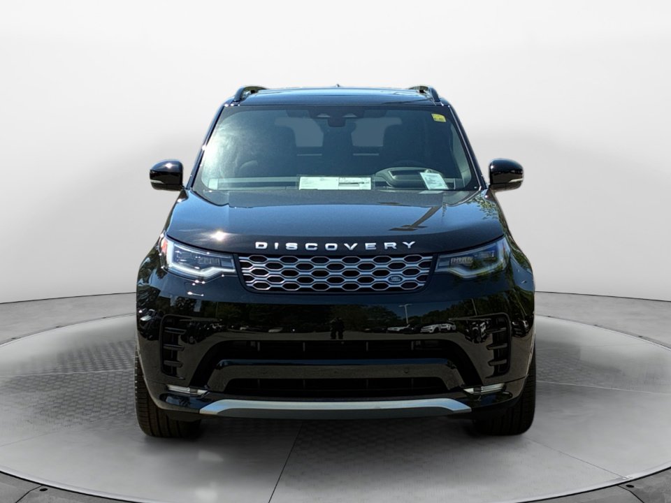 New 2026 Land Rover Discovery Limited Edition AWD/4WD image 2