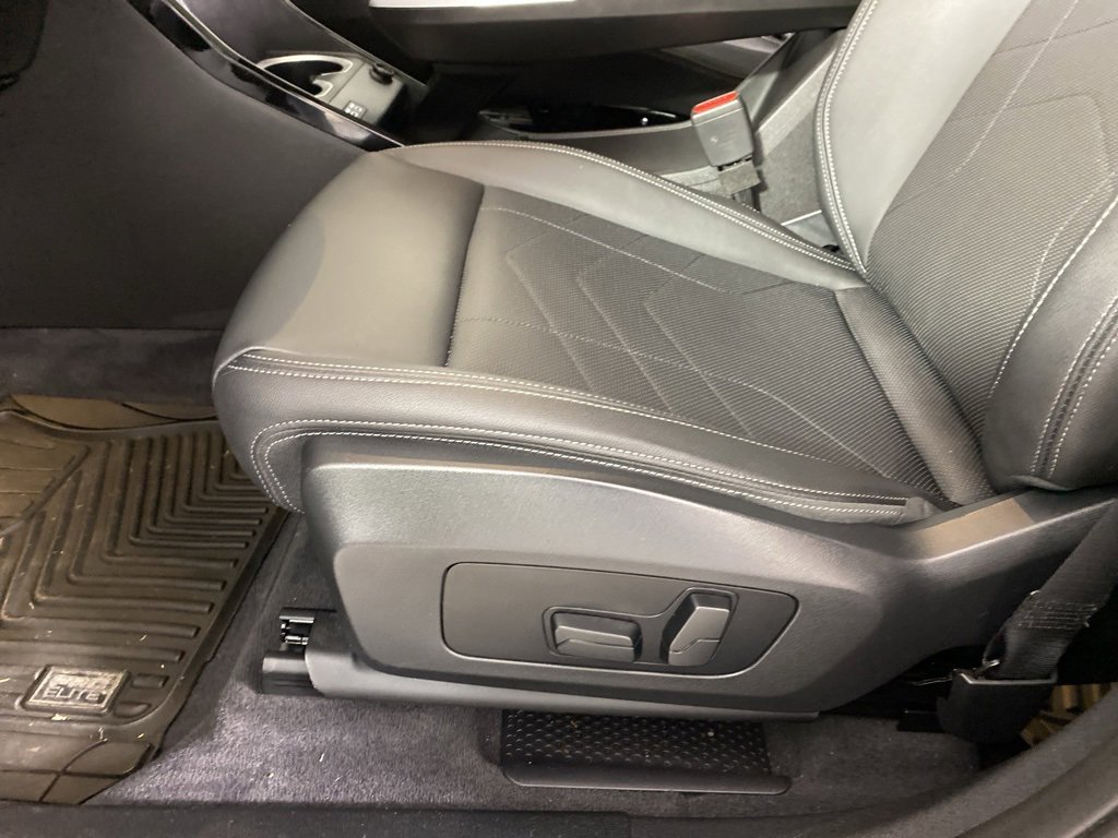 Certified 2023 BMW X1 xDrive28i w/ Convenience Package image 11