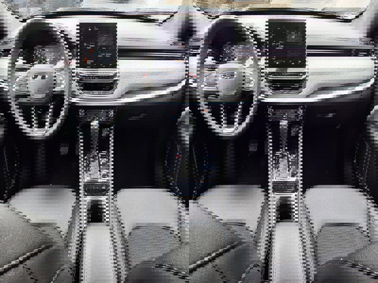 Used 2024 Jeep Compass Latitude image 8