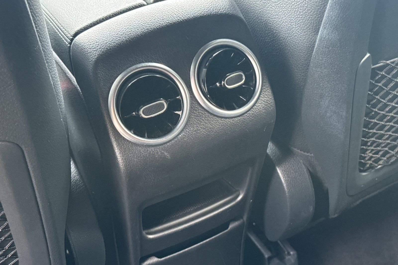 Used 2021 Mercedes-Benz GLA 250 image 14