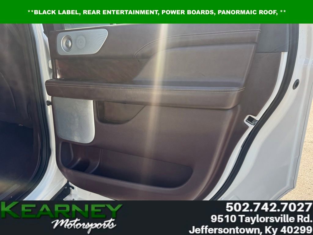 Used 2019 Lincoln Navigator L Black Label w/ Cargo Package AWD/4WD image 17