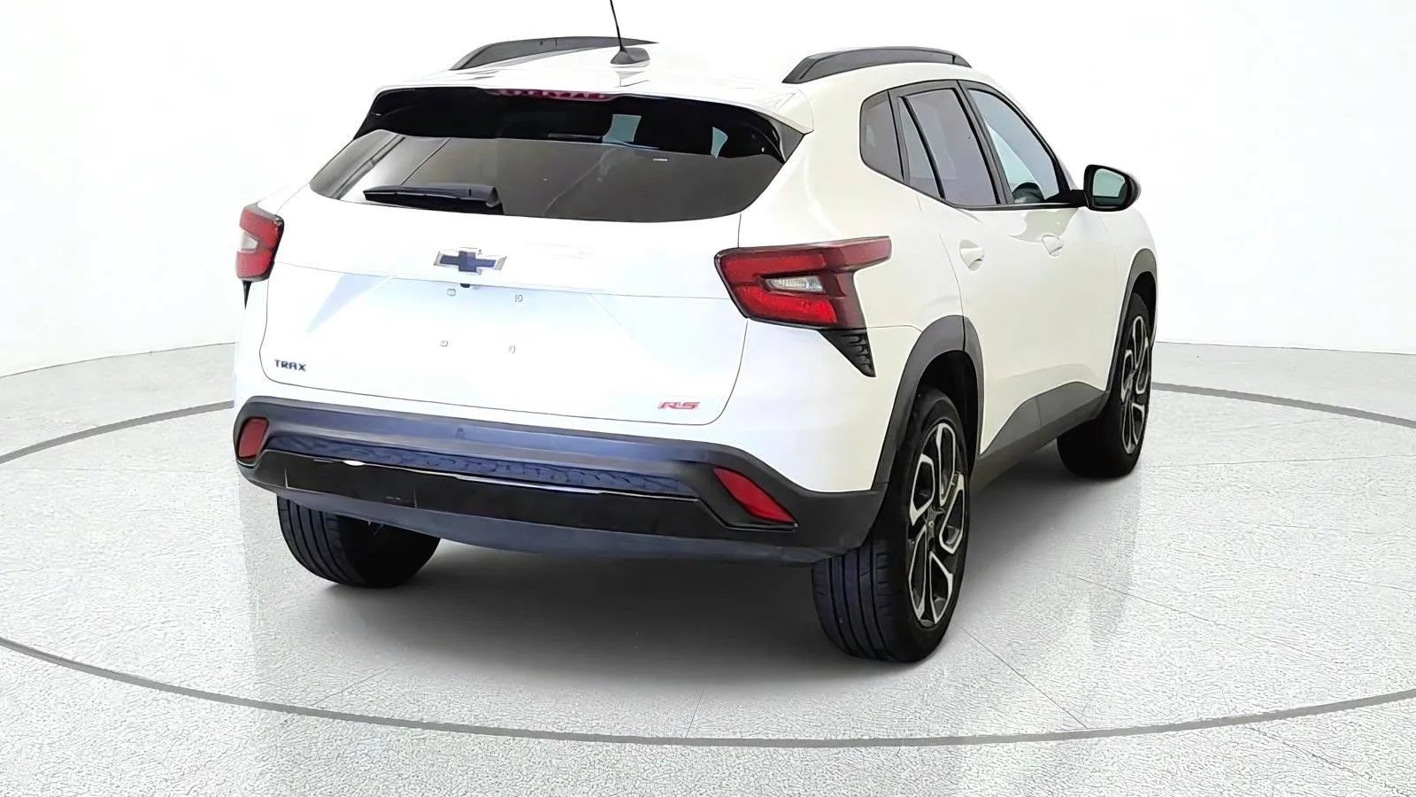 Used 2025 Chevrolet Trax RS w/ Driver Confidence Package FWD image 8
