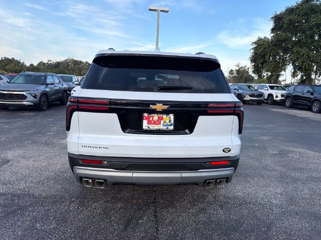New 2027 Chevrolet Traverse LT w/ Driver Confidence Package FWD image 10