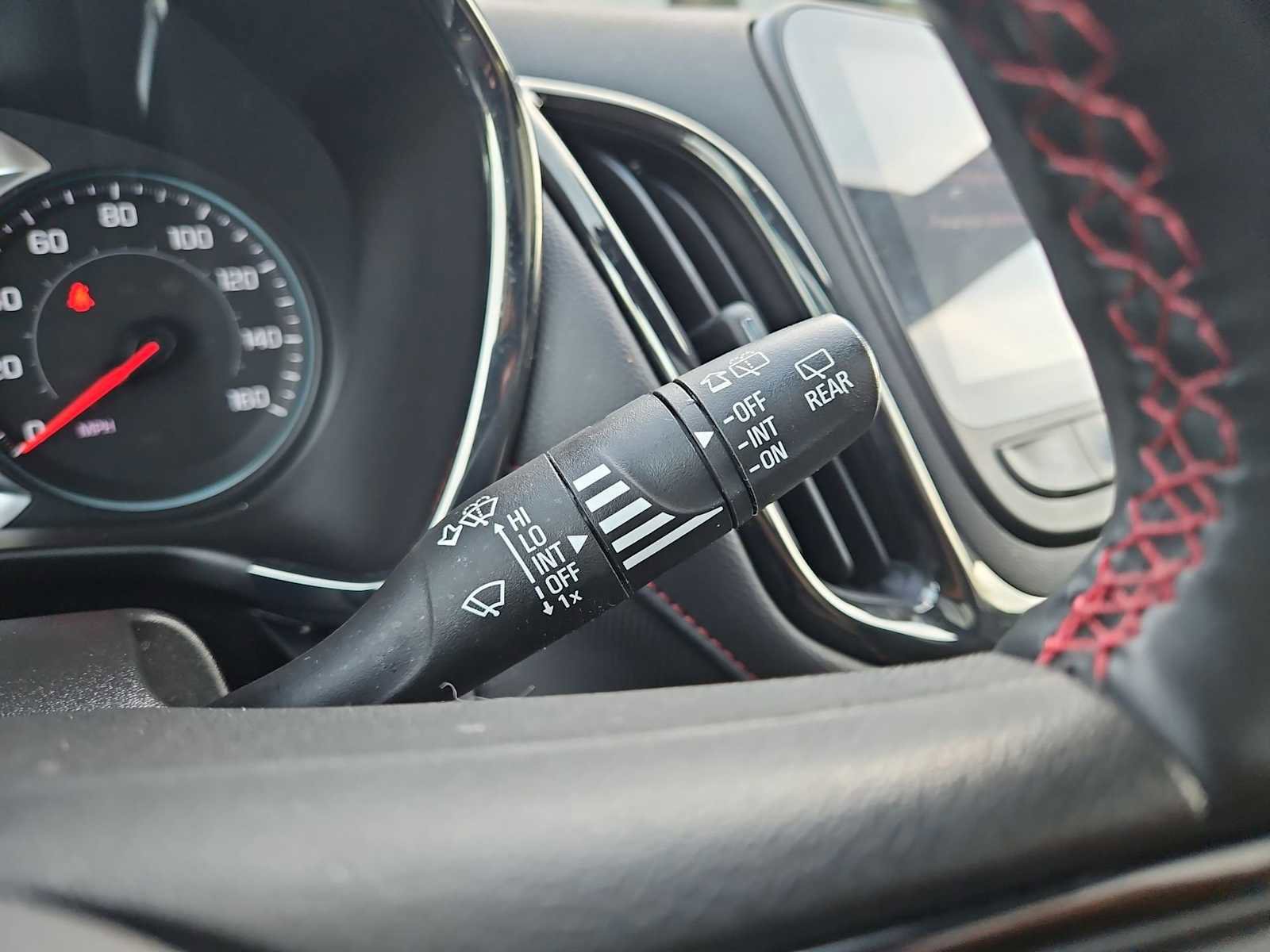 Certified 2023 Chevrolet Equinox RS image 28