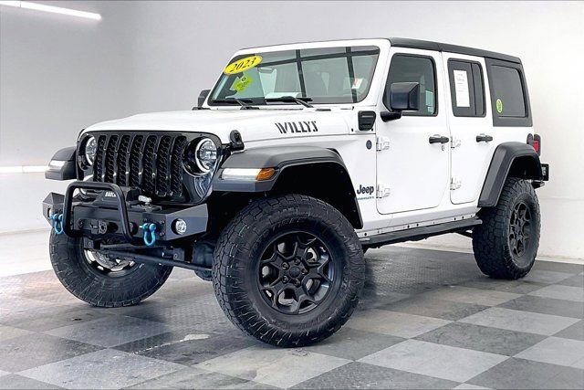 Used 2023 Jeep Wrangler Unlimited w/ Cold Weather Group image 12