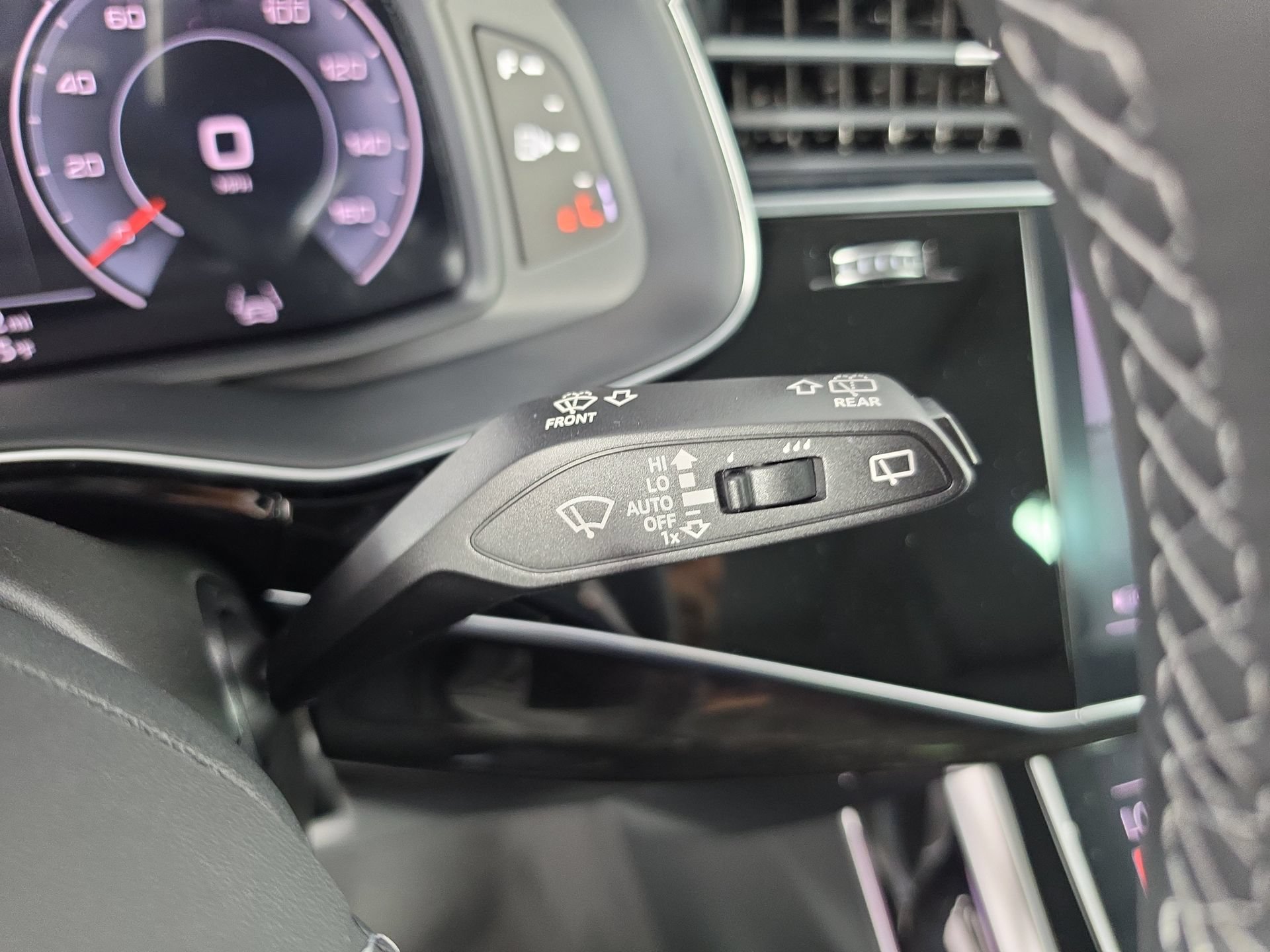 New 2026 Audi Q7 2.0T Premium AWD/4WD image 23