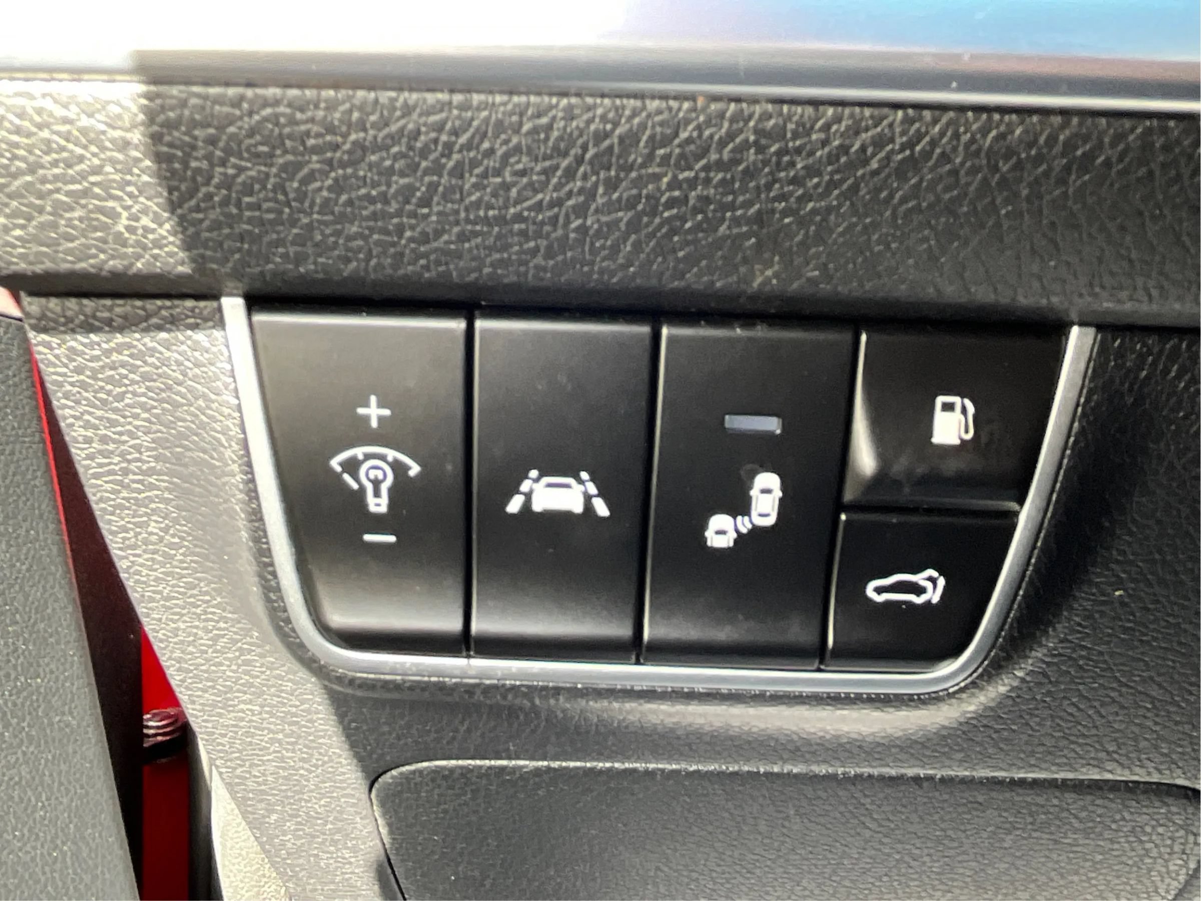 Used 2018 Kia Stinger GT2 RWD image 37