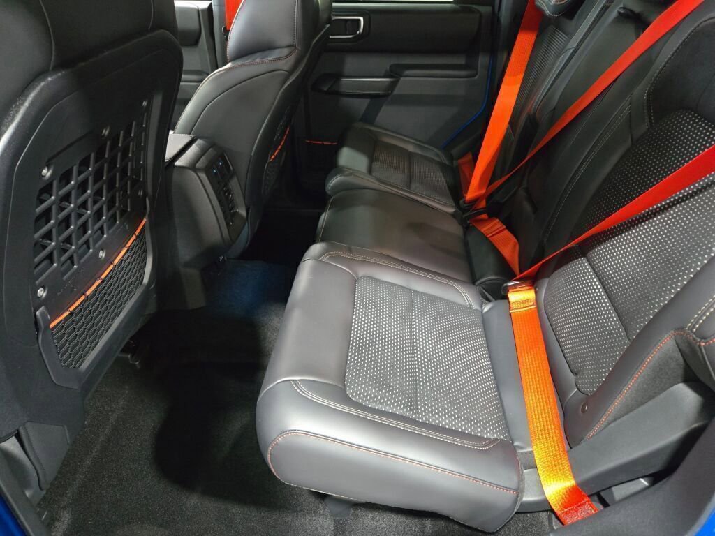 New 2025 Ford Bronco Raptor image 18