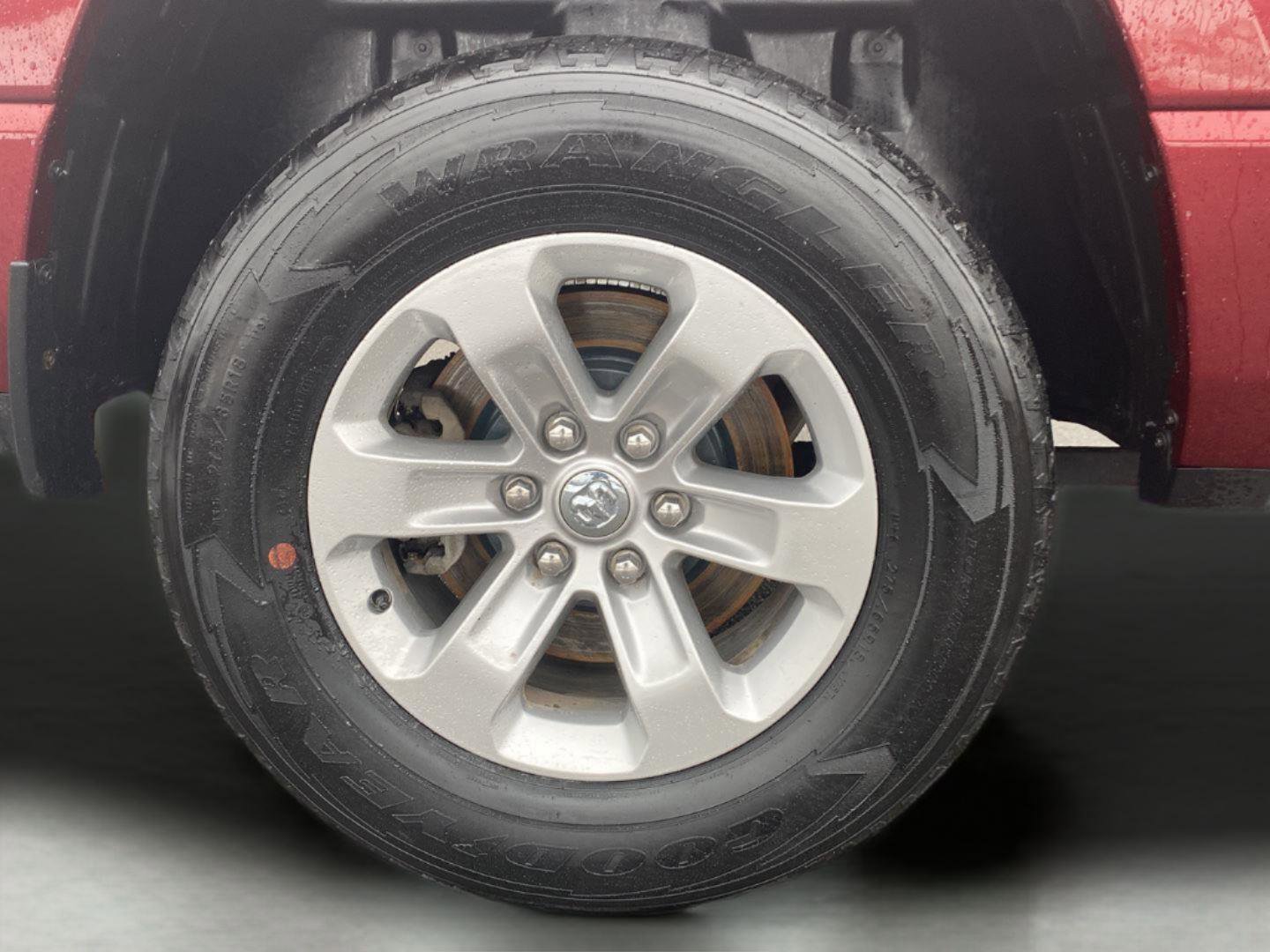 Used 2023 RAM 1500 Laramie AWD/4WD image 30